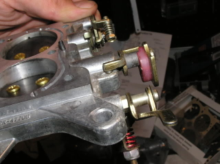 Illustration for article titled How To Rebuild An American V-8 Carburetor